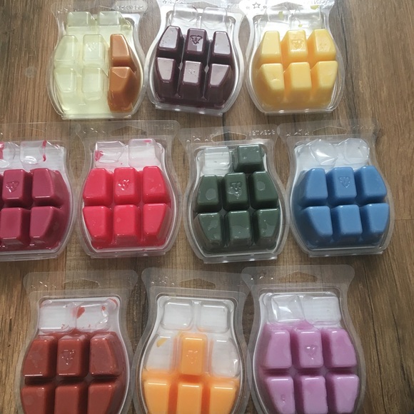 Scentsy - Picture 2 of 2